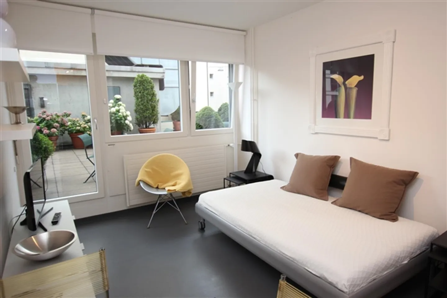 appartement studio - Photo 2 sur 6