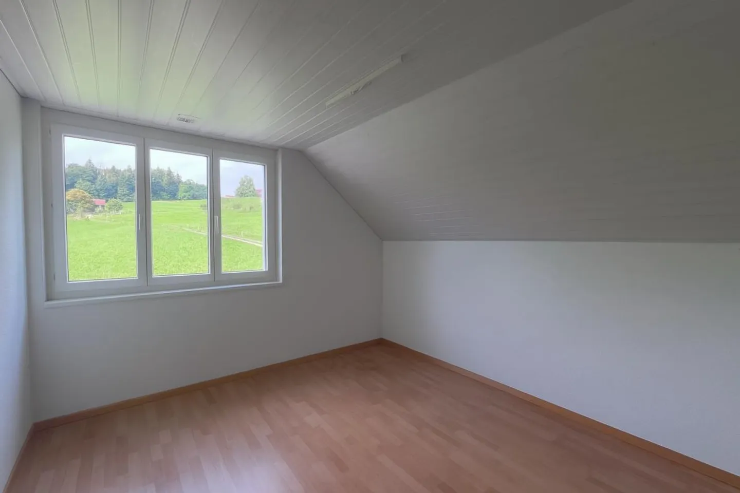 Dream Residence on the Edge of the City - Photo 7 of 18