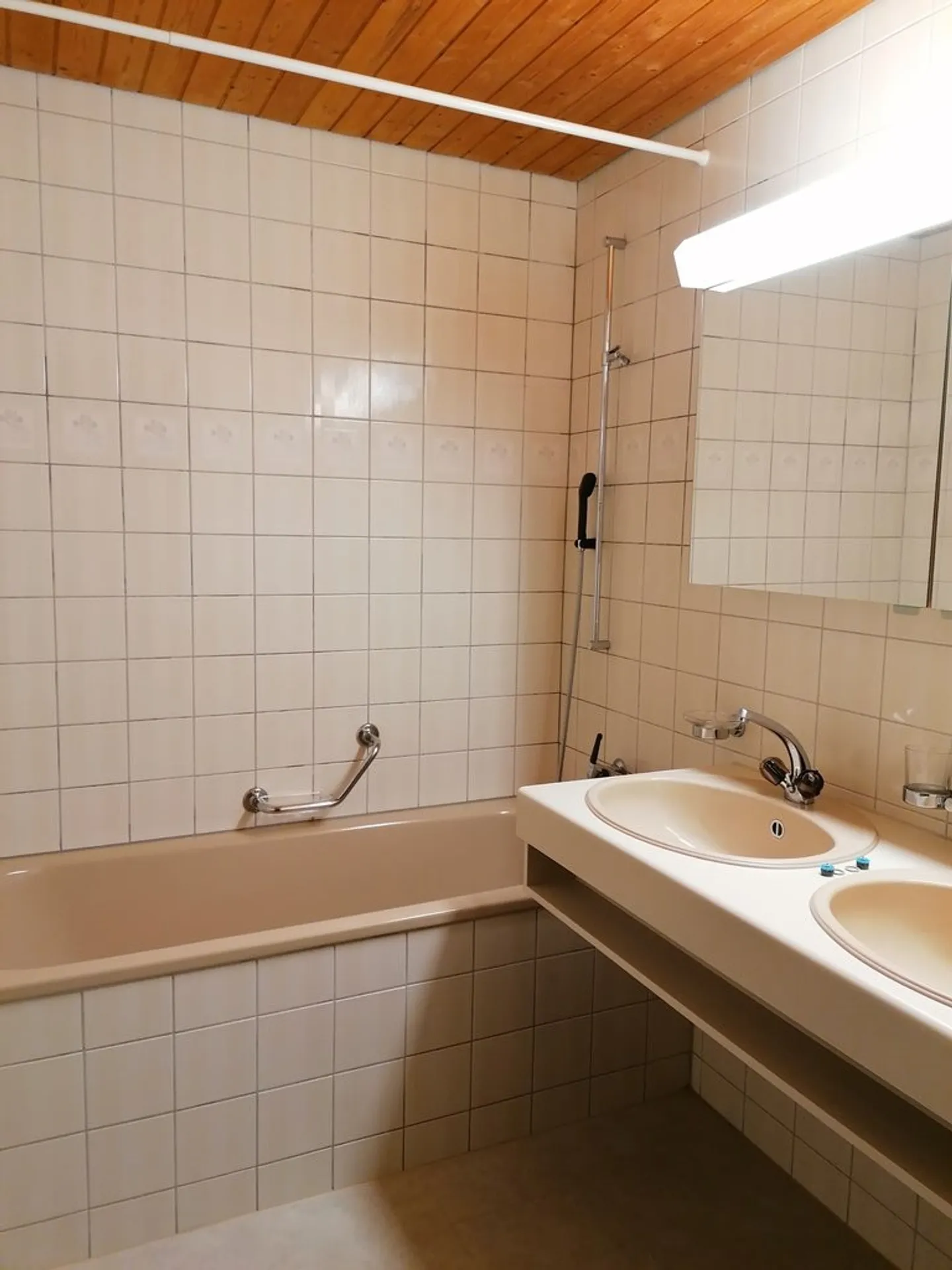 Wohlfühloase nächst Bahnhof Hasle b. Burgdorf! - Foto 8 von 11