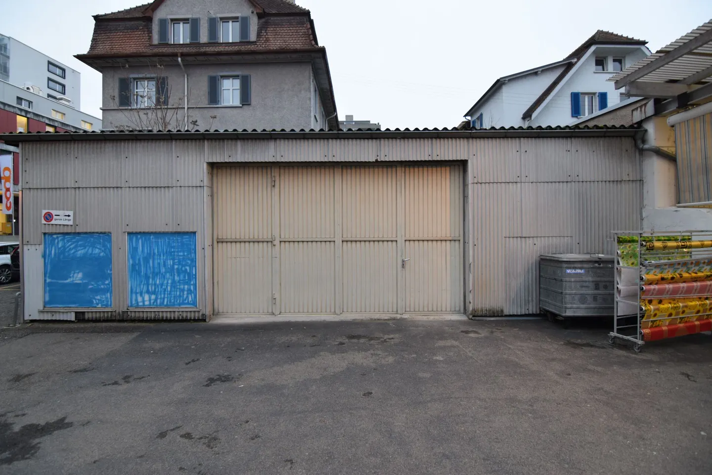 Lagerhalle im Zentrum von Neuhausen - Photo 1 of 3