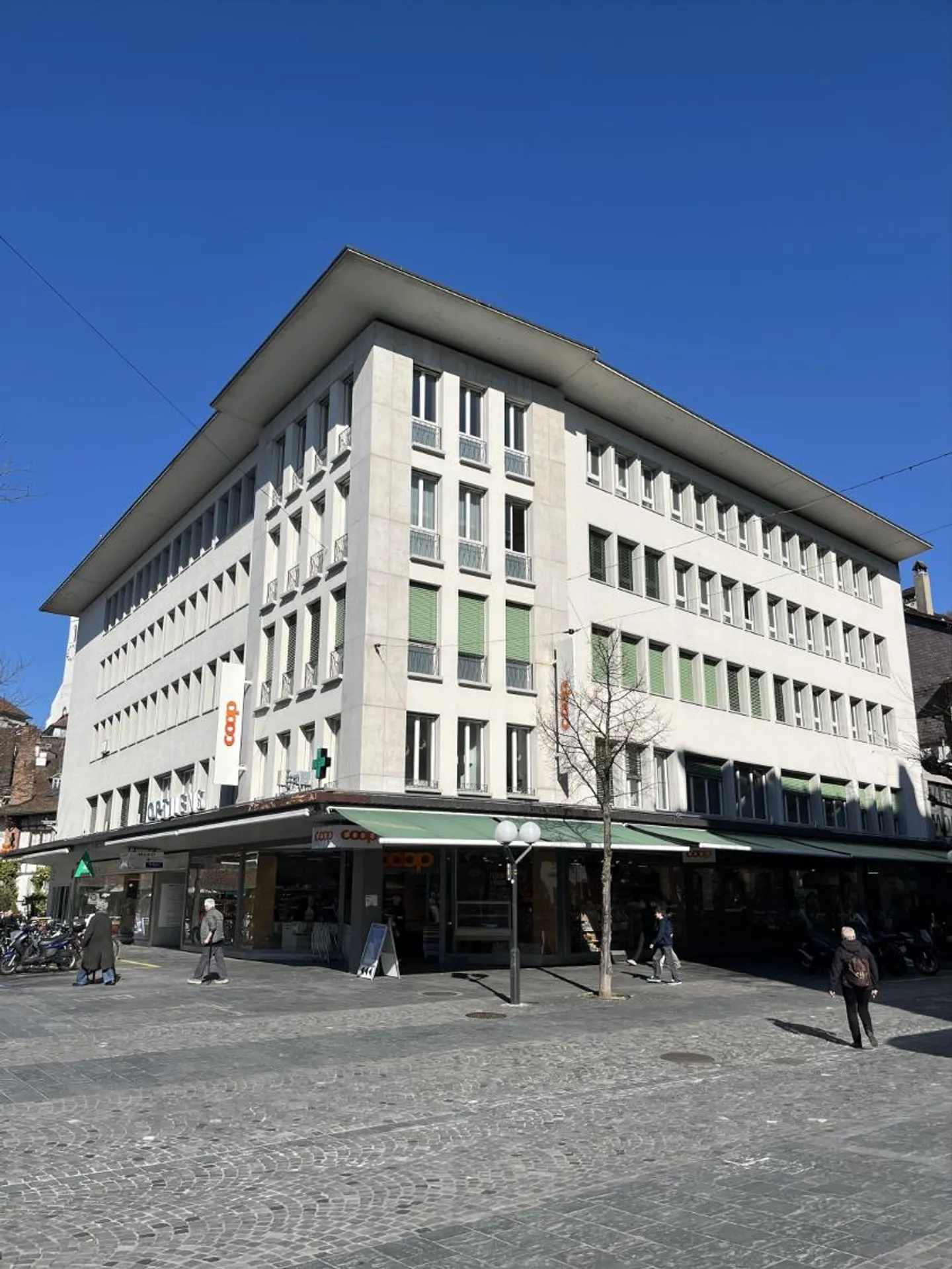 Il tuo nuovo spazio ufficio nella posizione più centrale di Thun! - Foto 2 di 2