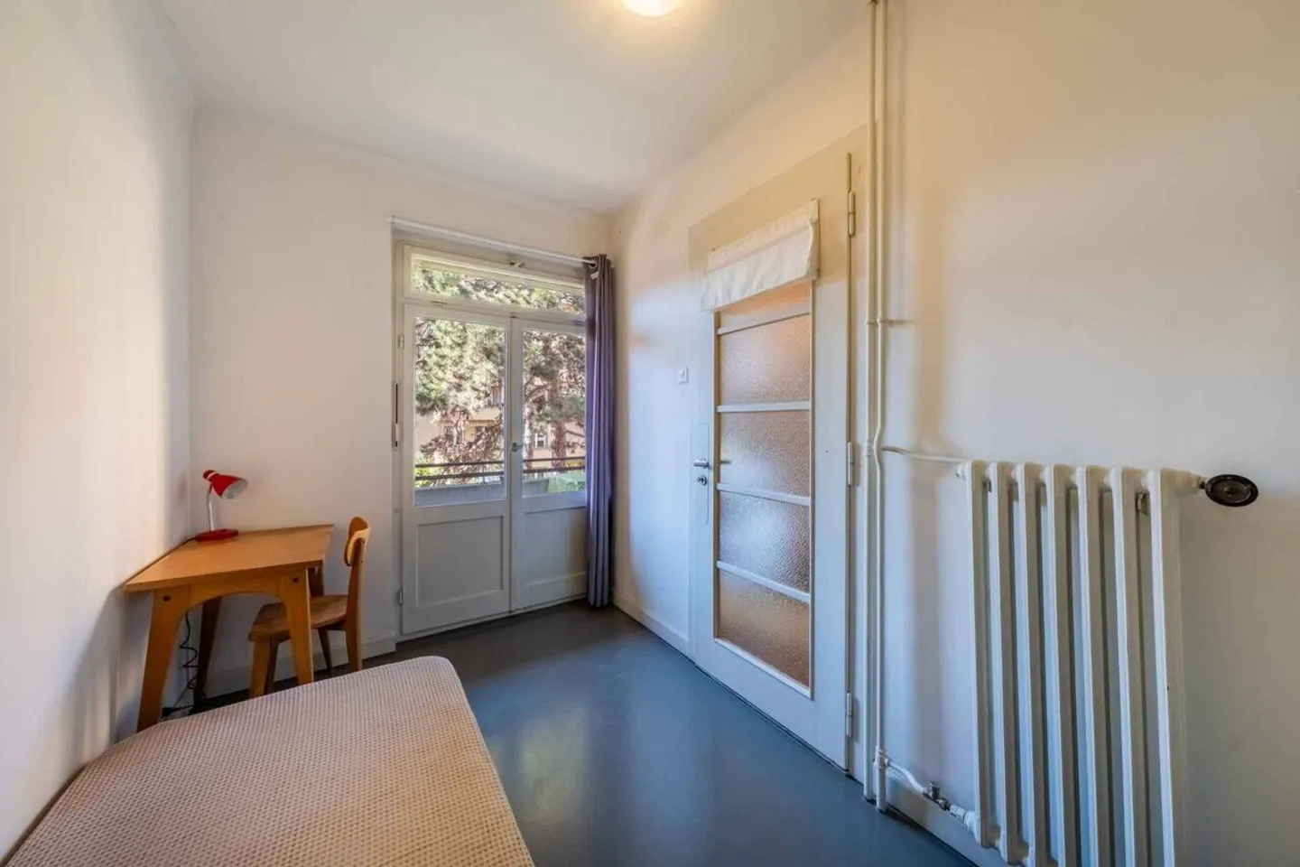 In the heart of the city, charming 1.5 room apartment with balcony - Photo 6 of 10