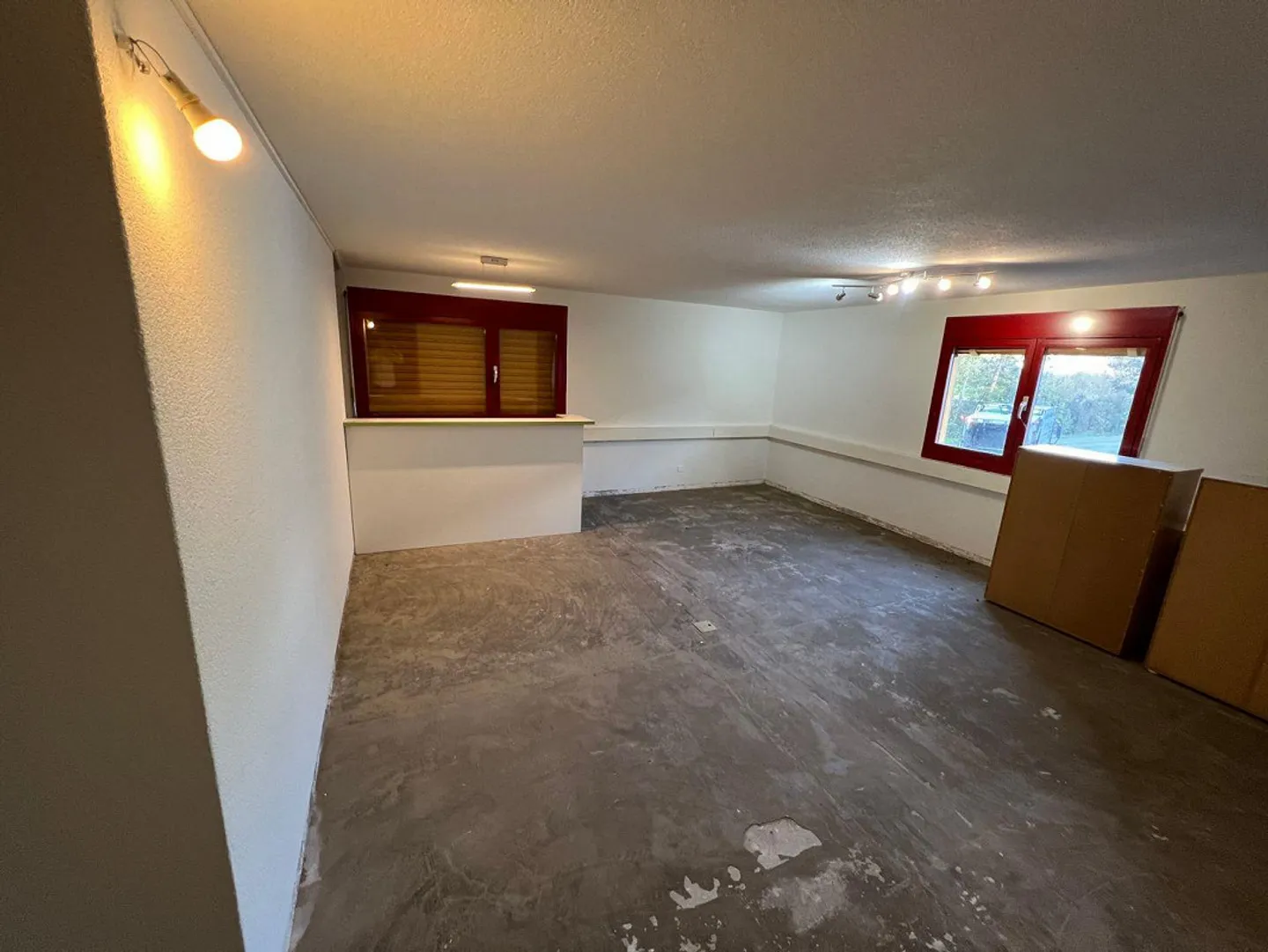 Vielseitige Gewerbefläche in Lausen - Foto 4 von 19