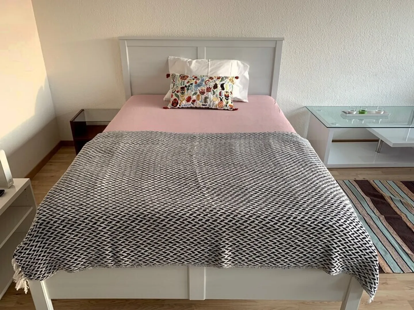 APPARTEMENT 1 PIÈCE À BERN - OSTRING, MEUBLÉ - Photo 1 sur 6
