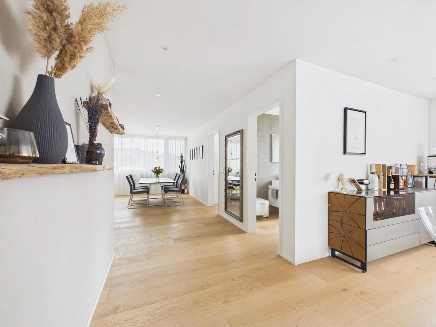 Stilvolle Wohnung in Beinwil - Foto 2 von 11