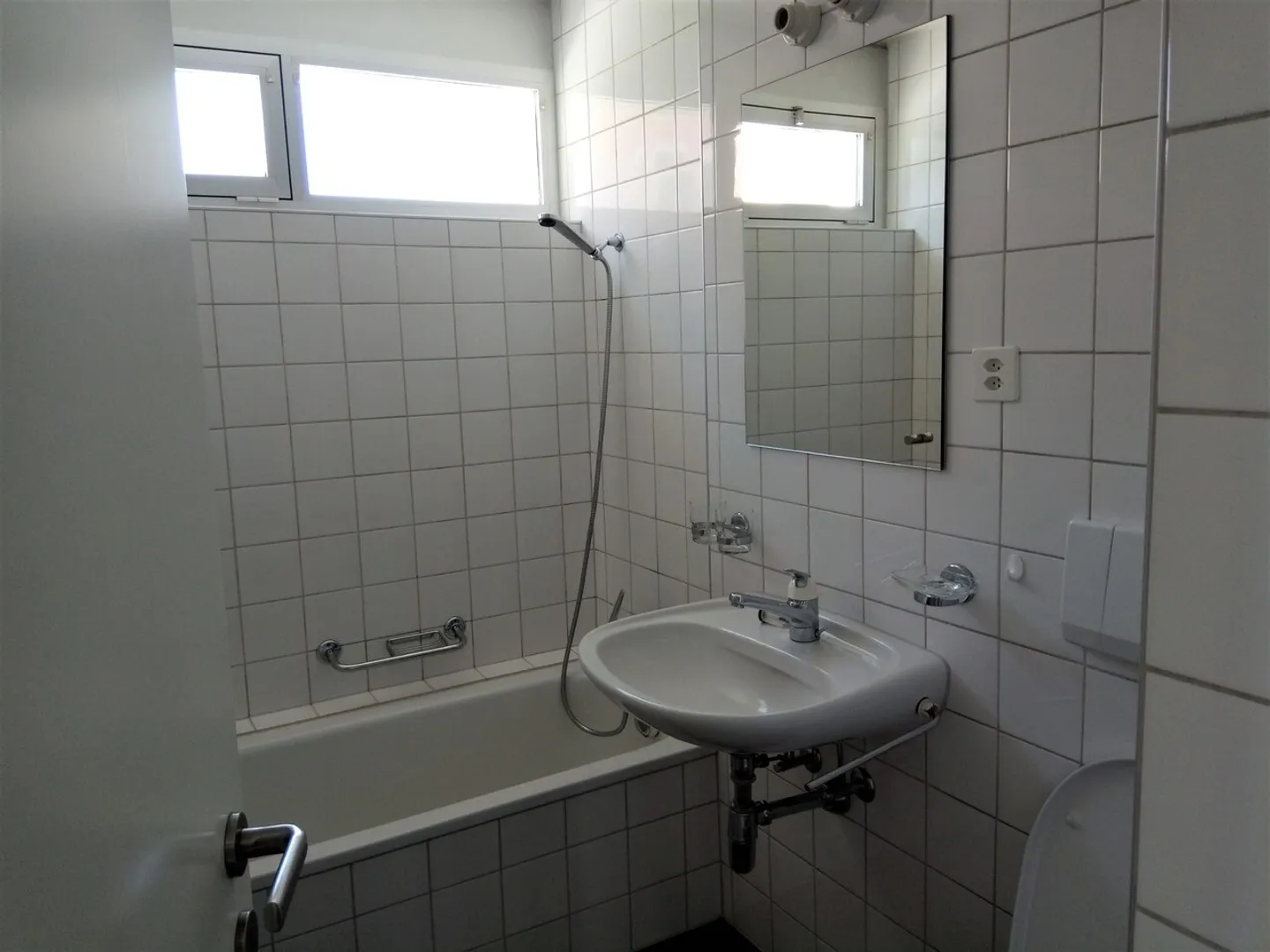 Zu vermieten: 4,5-Zimmer-Wohnung mit Seeblick - Foto 5 von 12