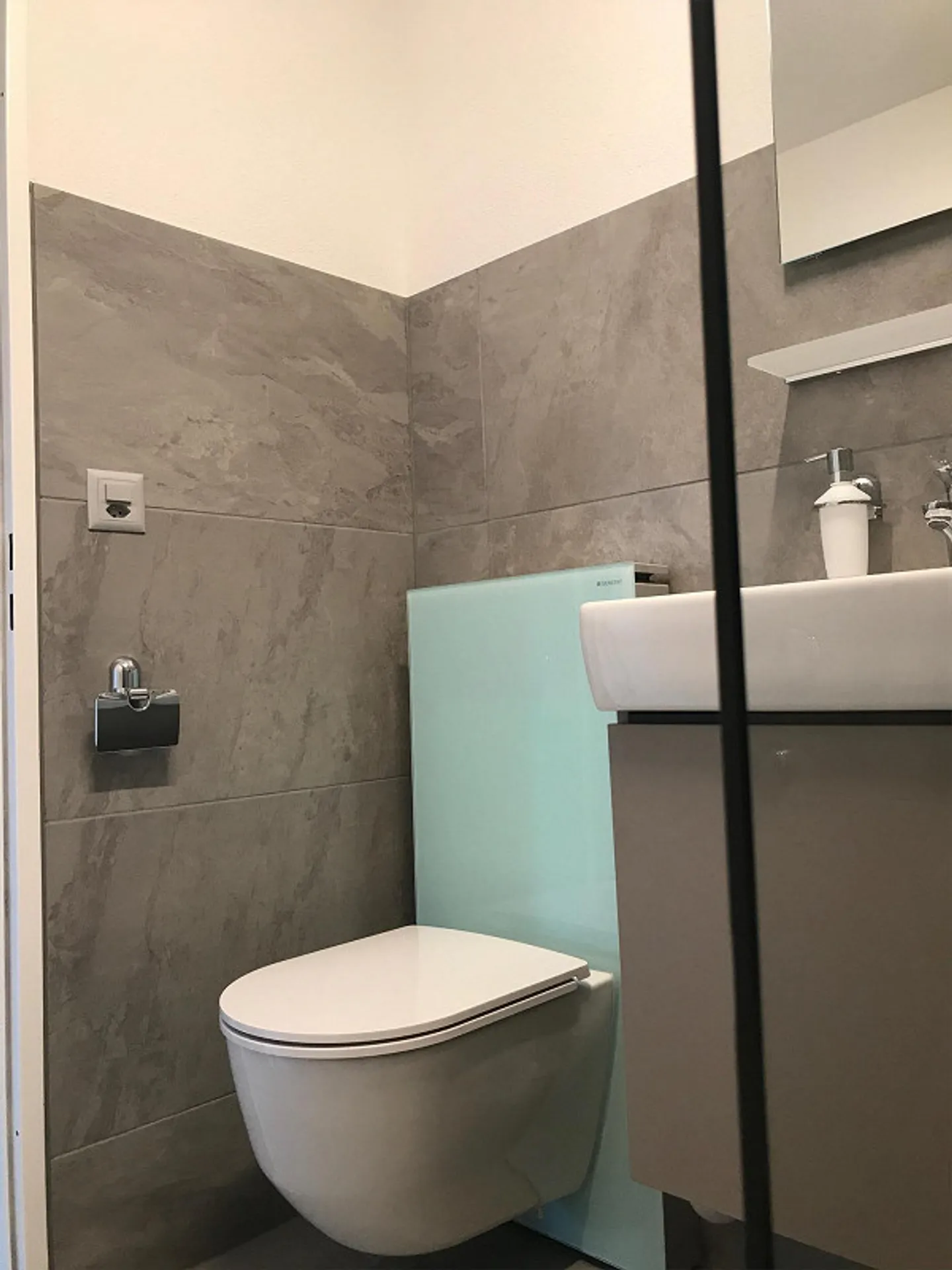 Sonnige sanierte Wohnung - Foto 3 von 15