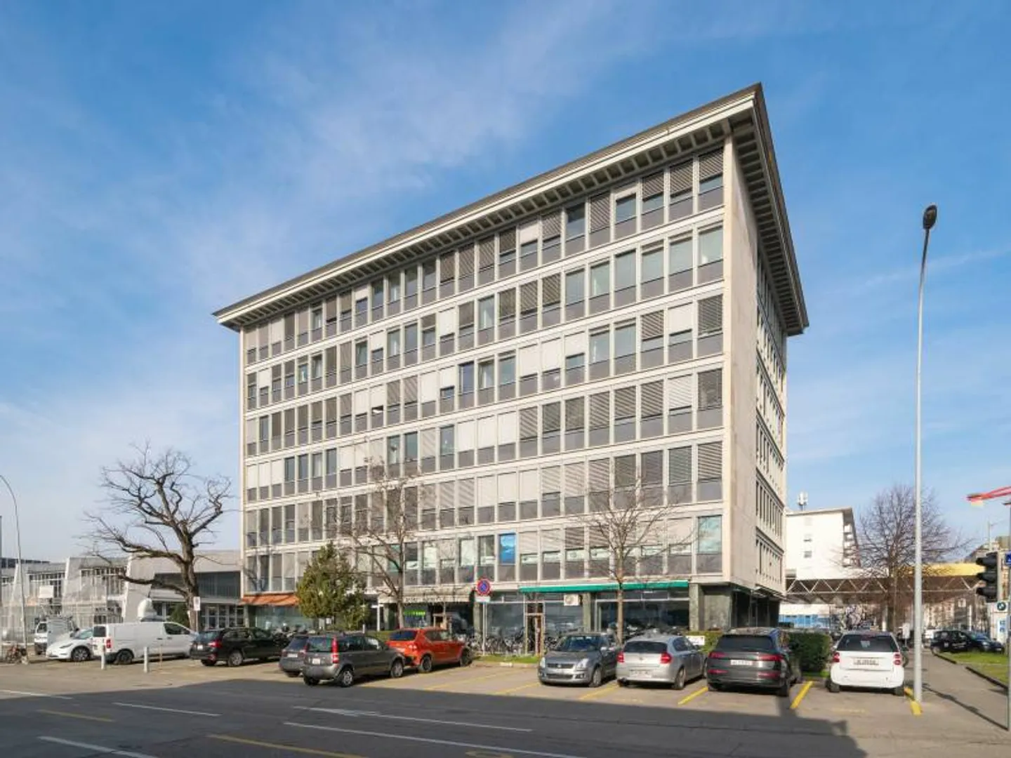 Large Offices - Les Acacias - Photo 1 of 11