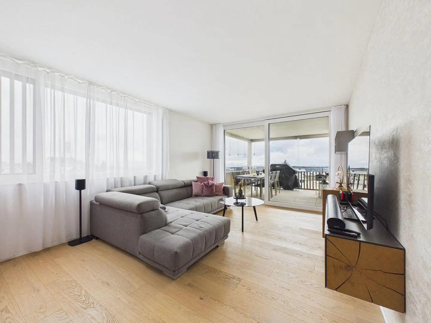 Stilvolle Wohnung in Beinwil - Foto 6 von 11