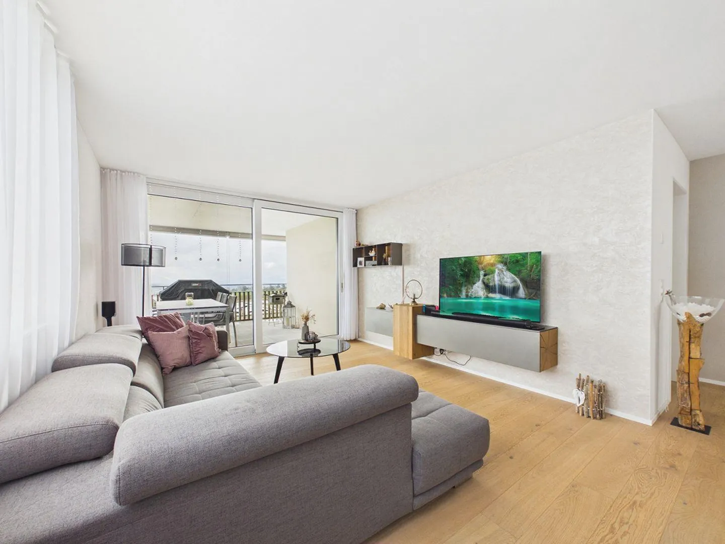 Stilvolle Wohnung in Beinwil - Foto 7 von 11