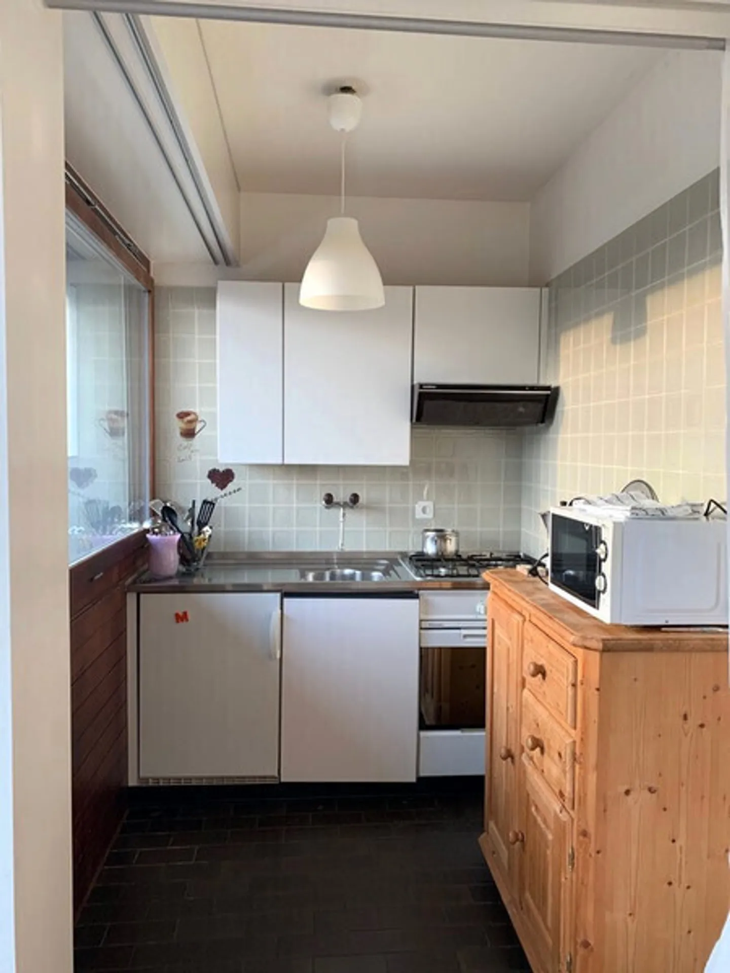 APPARTEMENT 1 PIÈCE À BERN - OSTRING, MEUBLÉ - Photo 5 sur 6