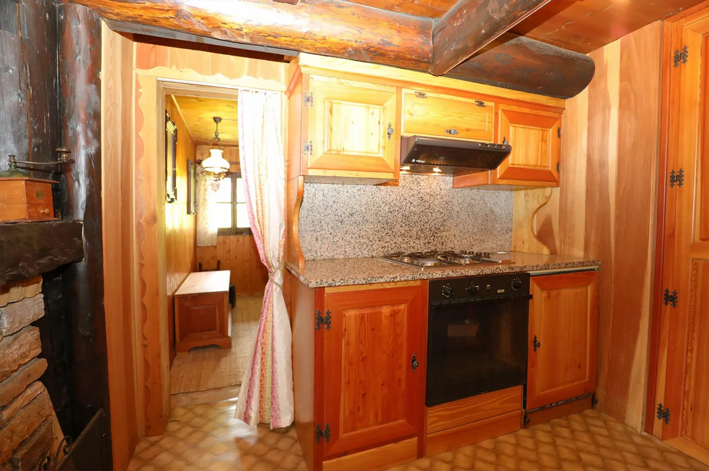 Pure mountain idyll - rustic holiday home in the beautiful Leventina with magnificent views - Photo 9 of 20