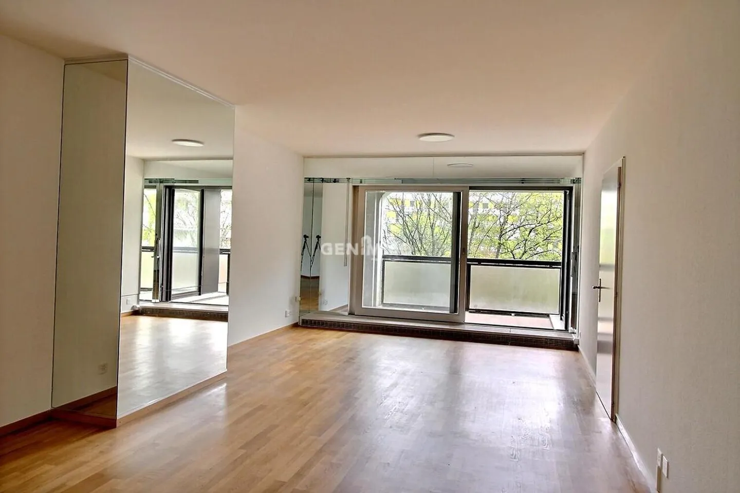 Apartment for rent - Photo 1 of 5