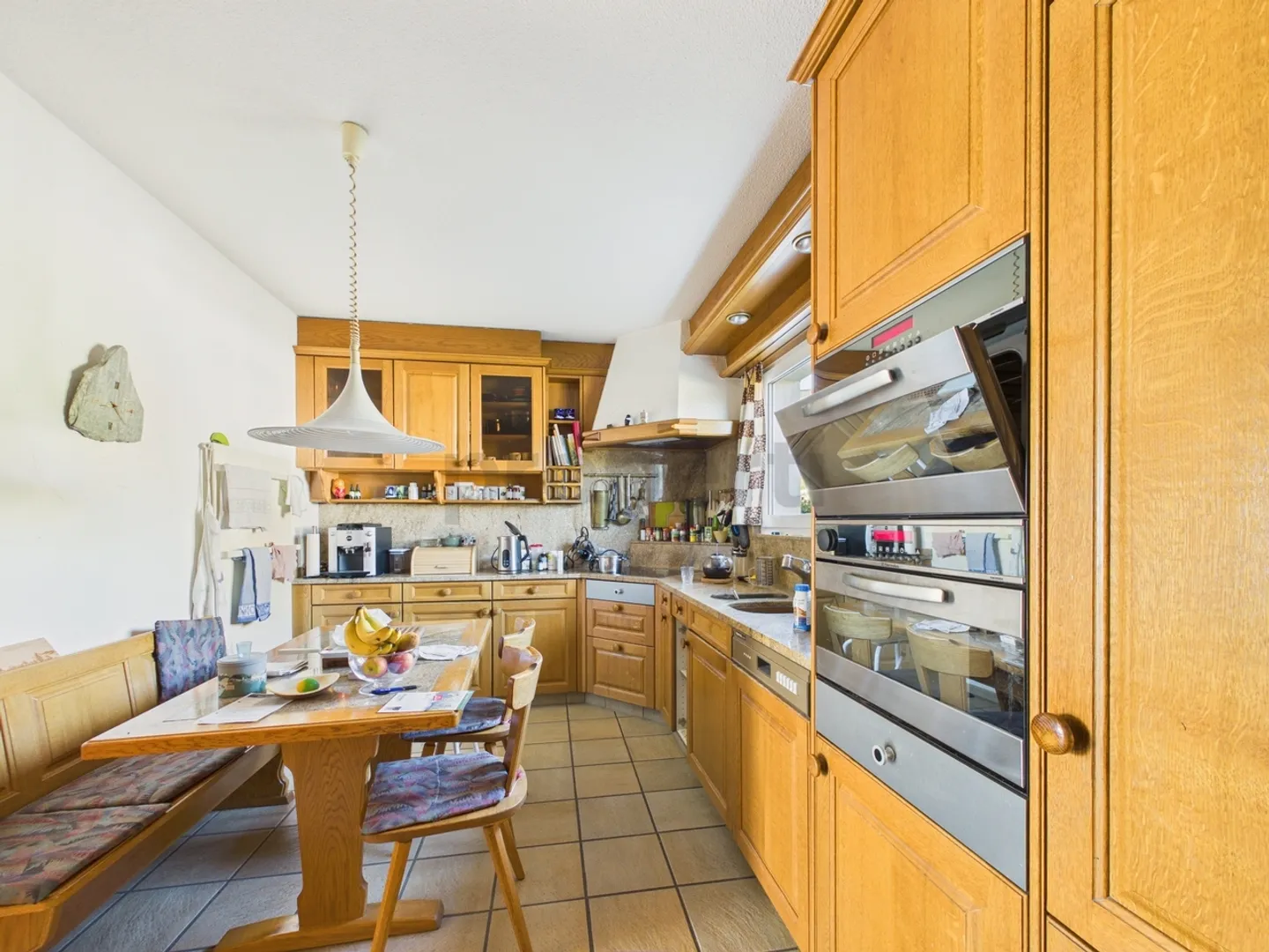 Ampia casa unifamiliare di 7,5 stanze con balcone, Nürensdorf - Foto 5 di 13