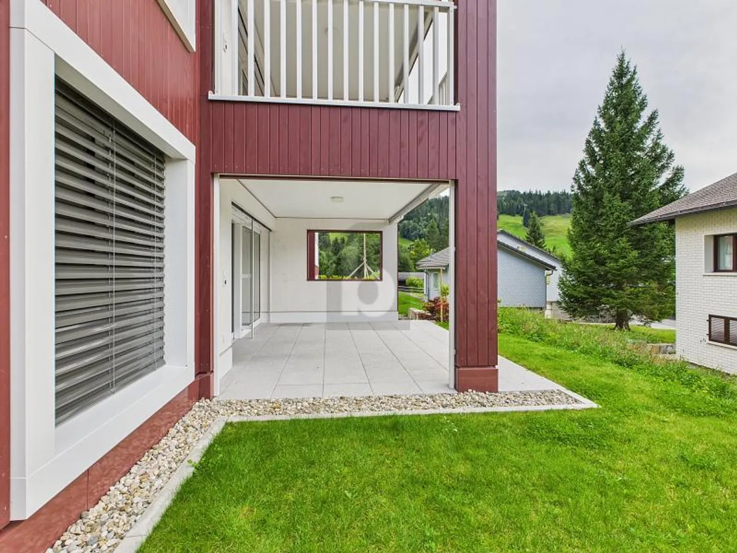 Appartamento di lusso al piano terra - Foto 1 di 6