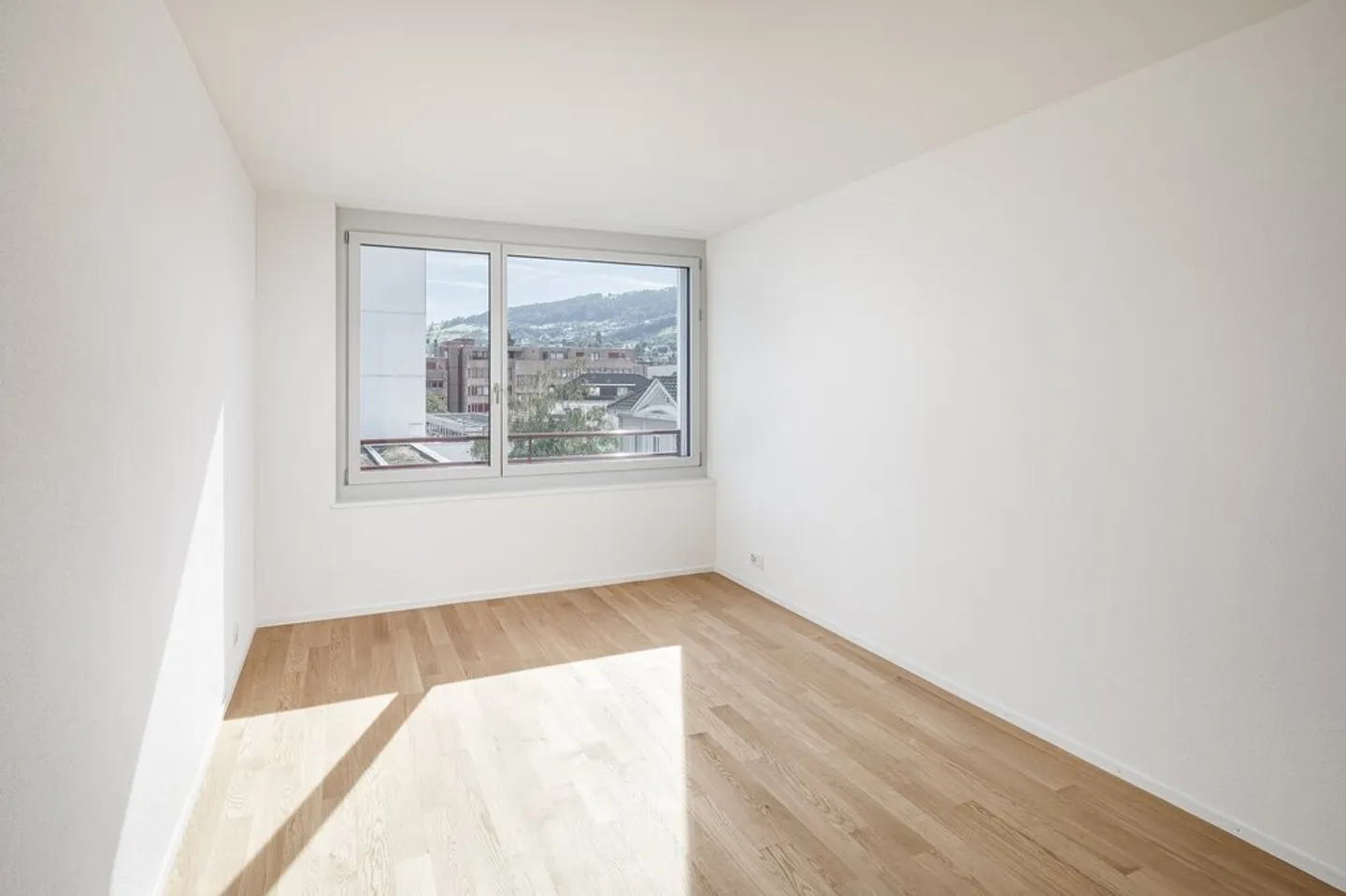 CASA URBANA nella città portuale di Rorschach / appartamento di 2,5 stanze - Foto 2 di 5