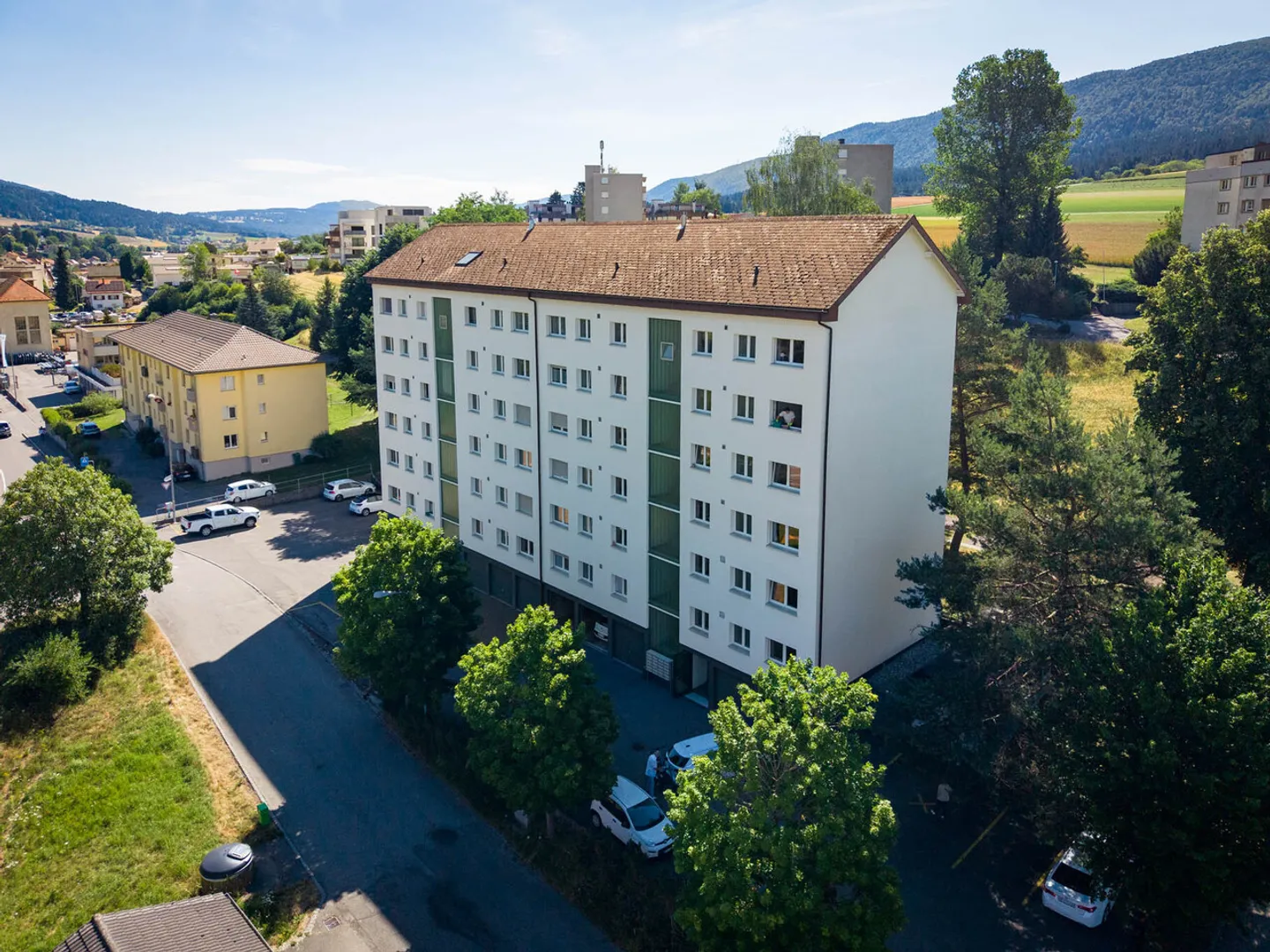 Mehrfamilienhaus mit 24 Wohnungen - Foto 1 di 7