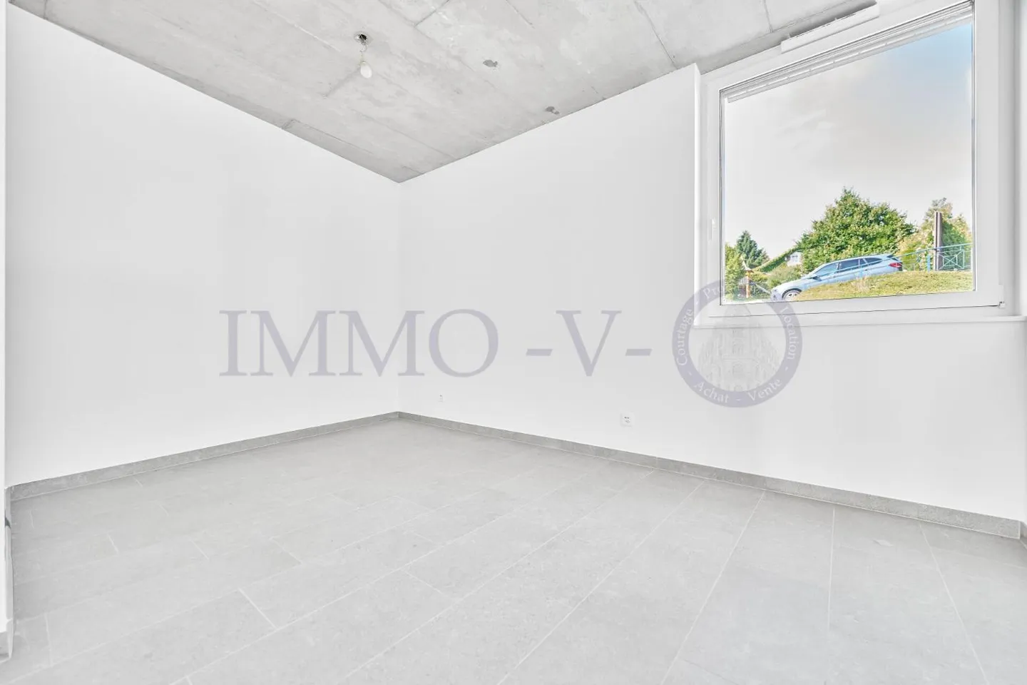 NEU UND MODERN MIT HOHEM STANDARD MIT BALKON-TERRASSE - Foto 5 von 9