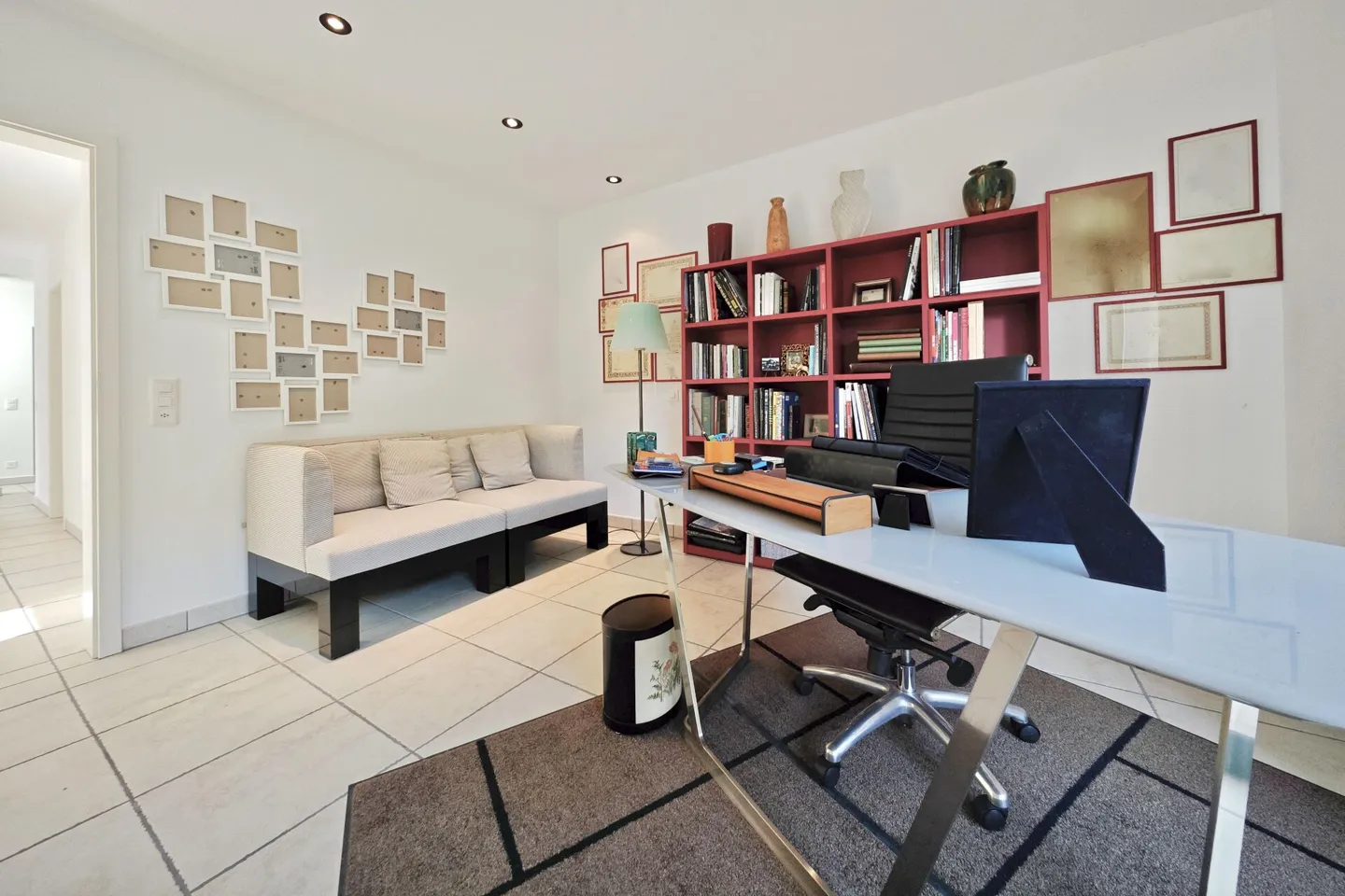 Lugano: Villenartiges Anwesen mit Pool, Garten und privatem Rustico - Foto 14 di 15