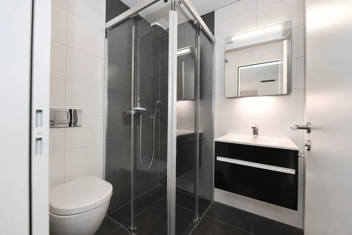 Appartement exclusif de 3,5 pièces au standard de propriété à Zurich-Schwamendingen - Photo 5 sur 12