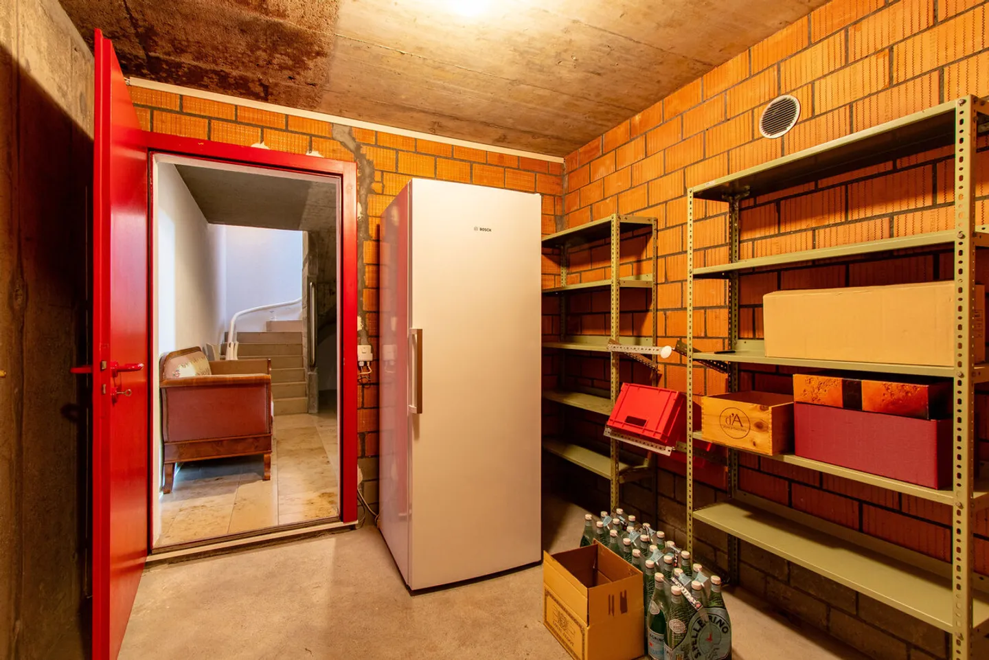 Spaziosa casa unifamiliare di 7,5 stanze con vita discreta e vista panoramica - Foto 24 di 27