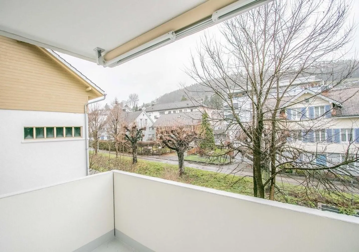 Sanierte 1.5 Zimmer-Wohnung im Zentrum von Oberuzwil - Foto 6 von 6
