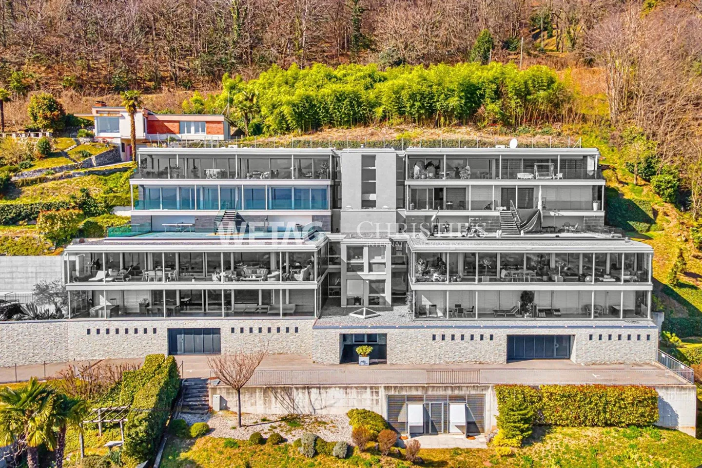 Appartamento prestigioso con vista spettacolare sul lago di Lugano... - Foto 1 di 12