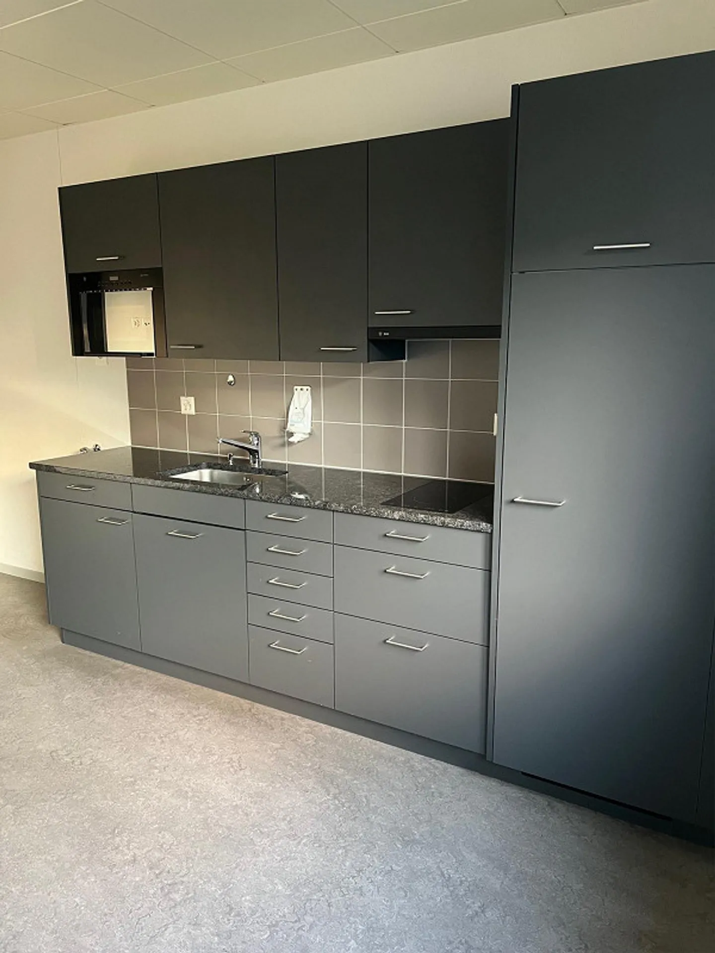 Modernes Büro im Stadtzentrum! - Foto 2 von 3