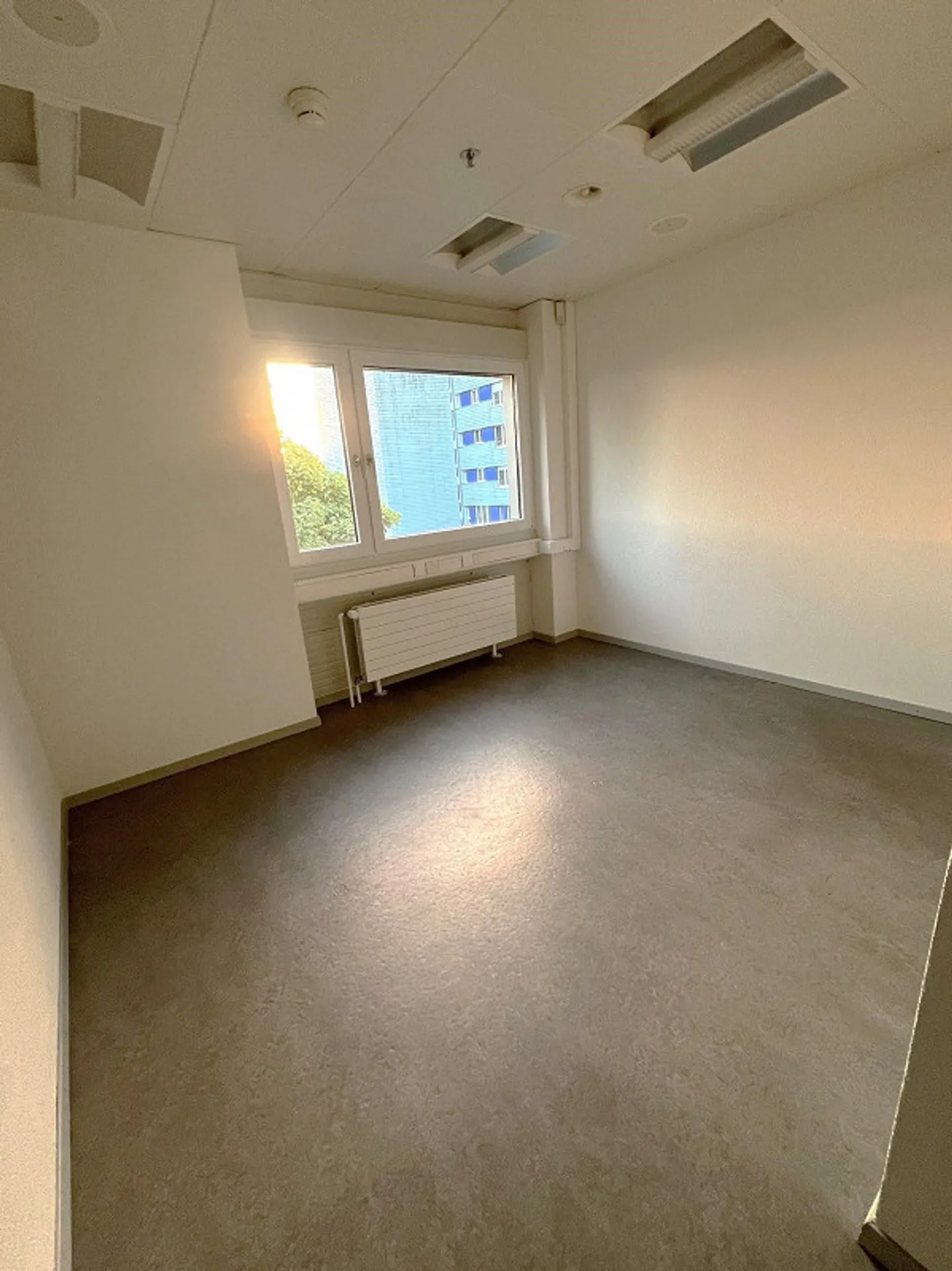 Modernes Büro im Stadtzentrum! - Foto 3 von 3