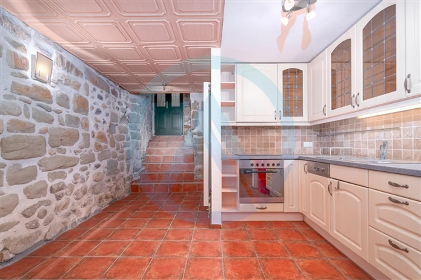 Casa di villaggio con 2 appartamenti indipendenti nel cuore del villaggio storico - Foto 16 di 17