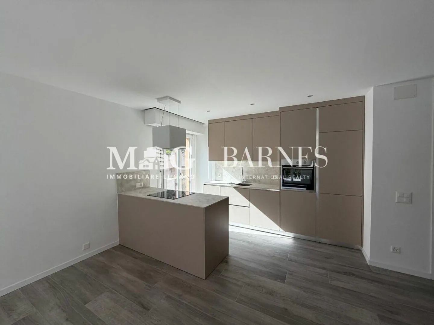 Lugano, Castagnola: Directly on the Lake - 4.5 room apartment - Photo 6 of 9