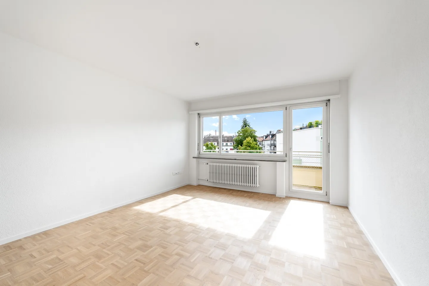 Au cœur de la ville - fraîchement rénové ! - Photo 3 sur 12