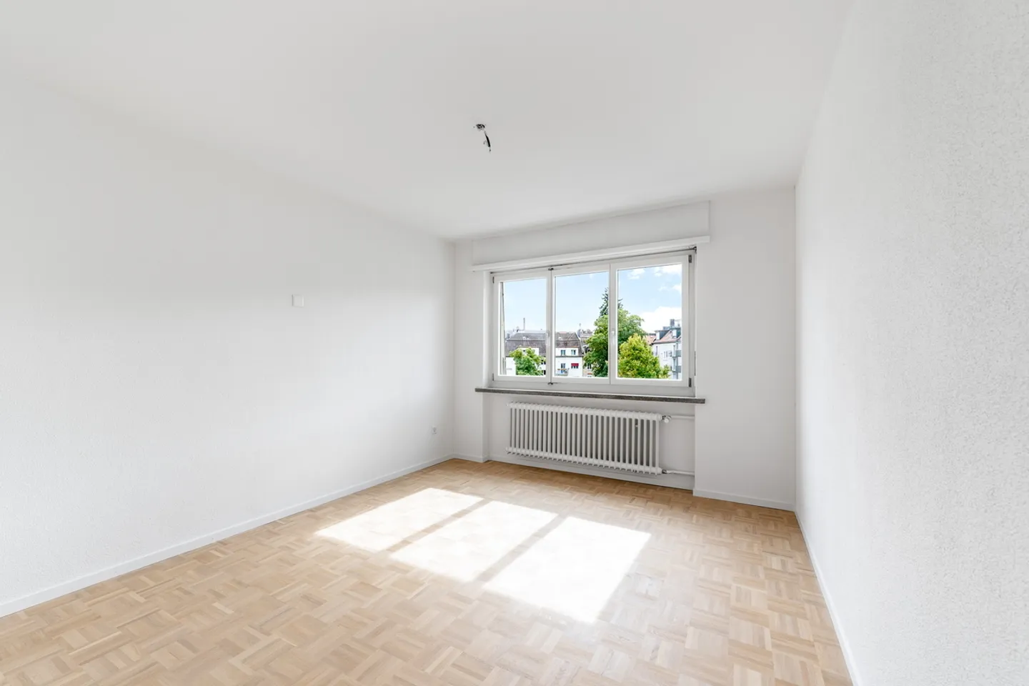 Au cœur de la ville - fraîchement rénové ! - Photo 5 sur 12