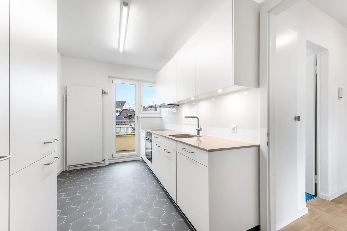 Au cœur de la ville - fraîchement rénové ! - Photo 7 sur 12