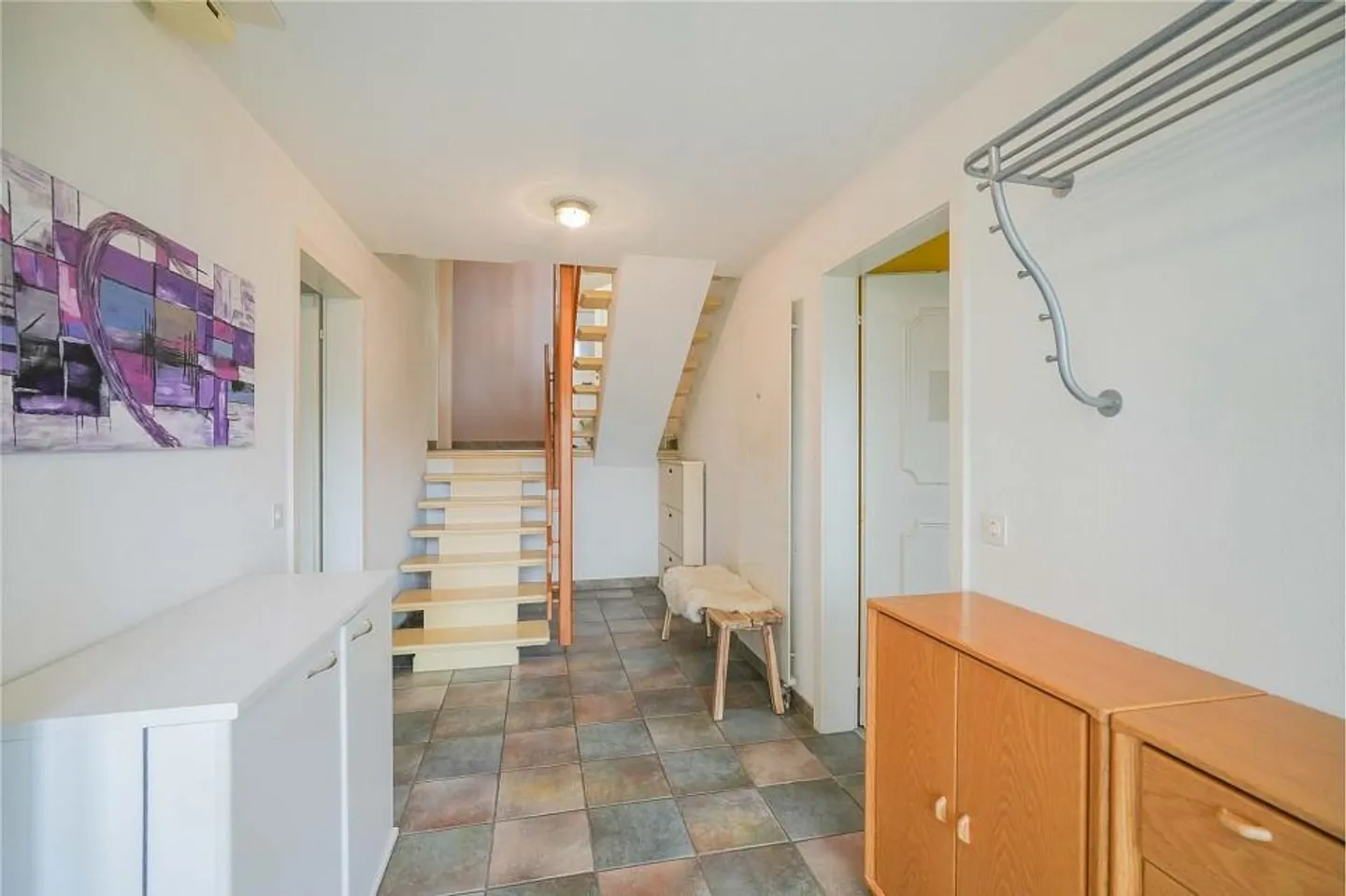 In the best location: 6.5-room single-family home with convincing space offer - Photo 6 of 13