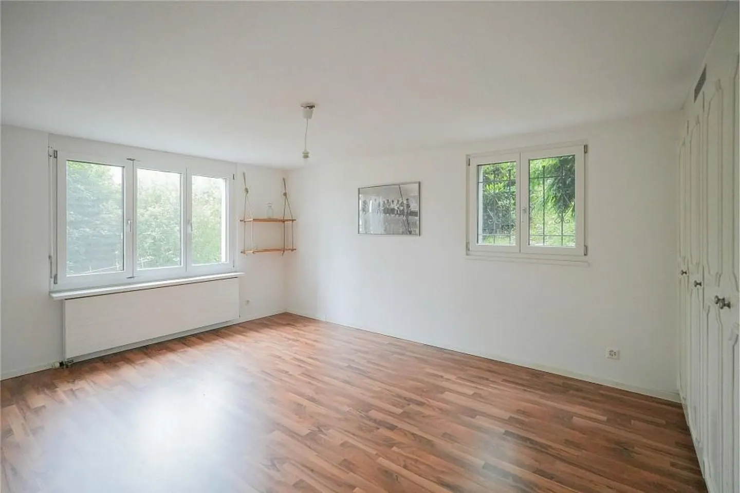 In the best location: 6.5-room single-family home with convincing space offer - Photo 8 of 13