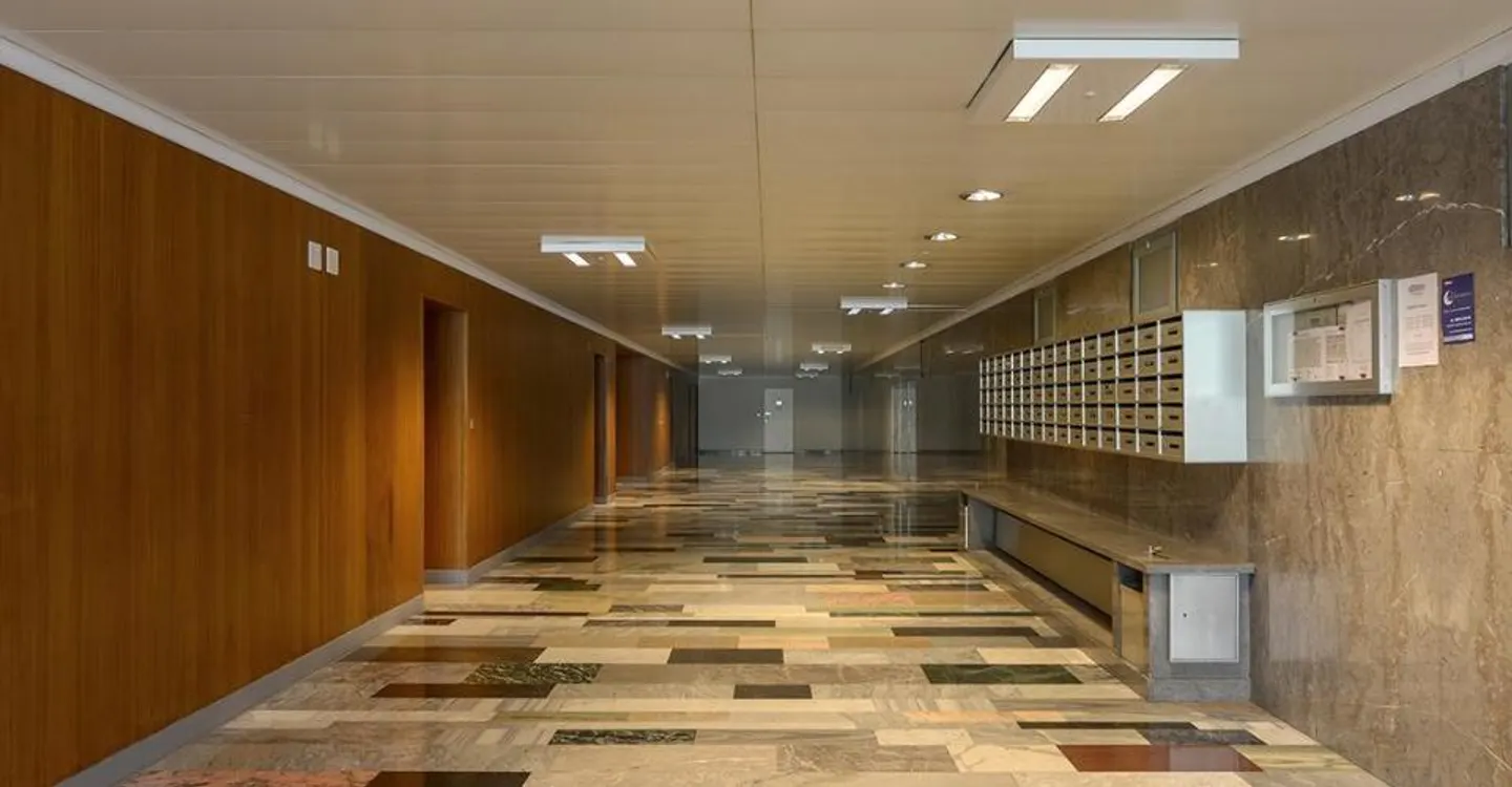 Appartamento luminoso con logge - Foto 1 di 4