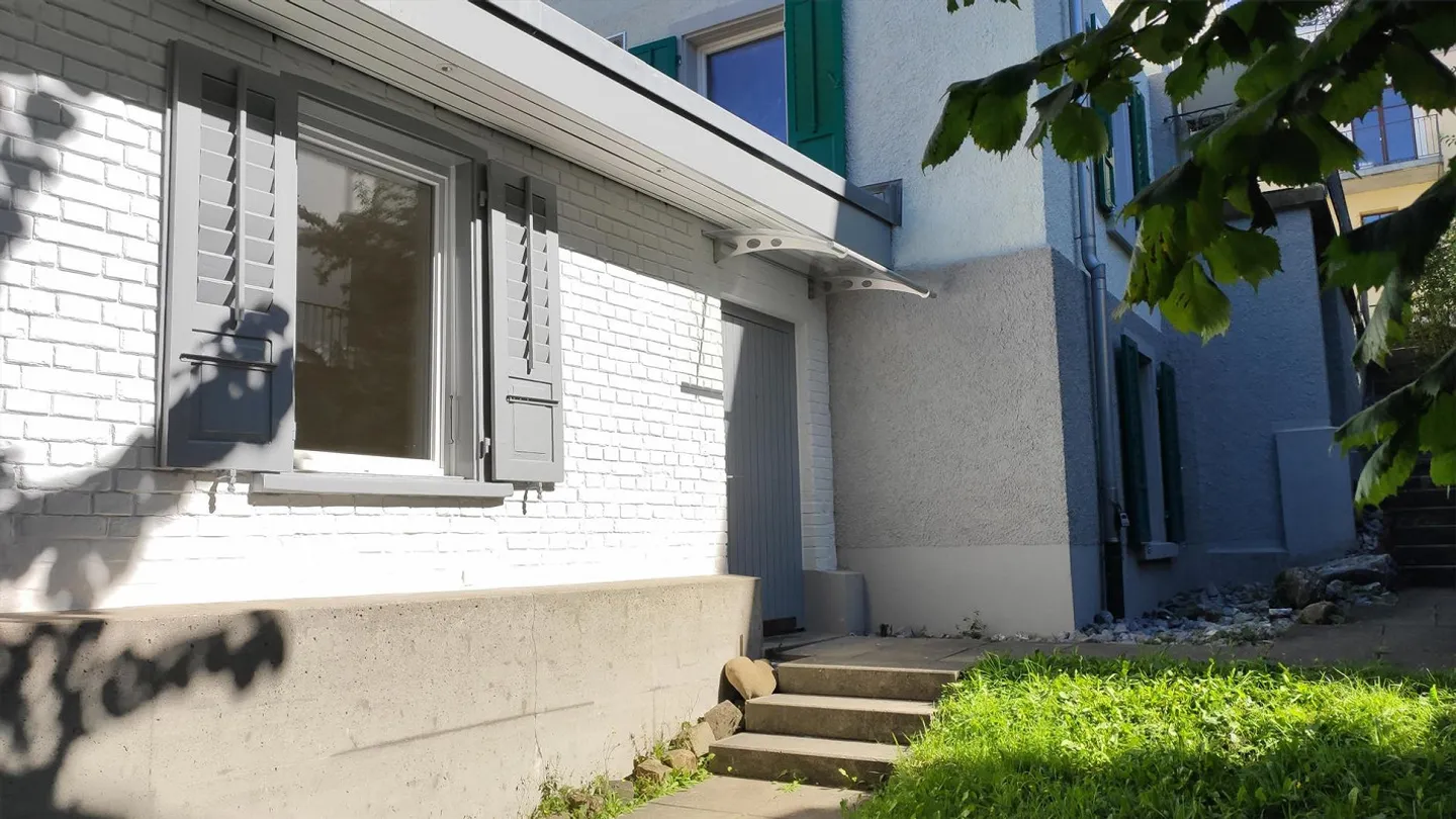 Like in your own little townhouse - Photo 1 of 7