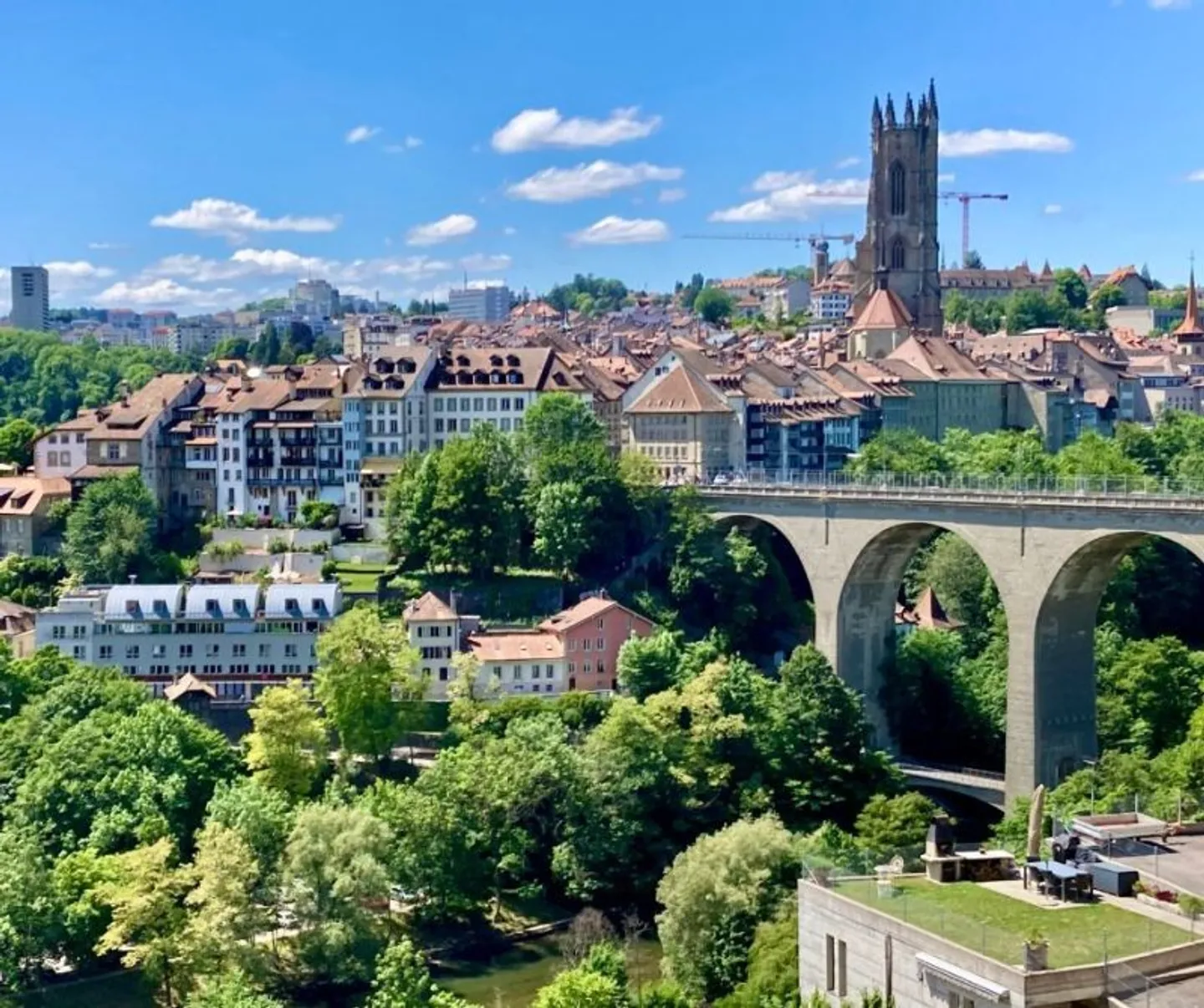 Immeuble résidentiel à Fribourg - Photo 1 sur 1