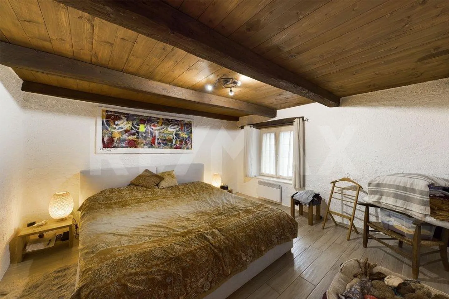 Large, newly renovated village house with charm - Photo 4 of 13