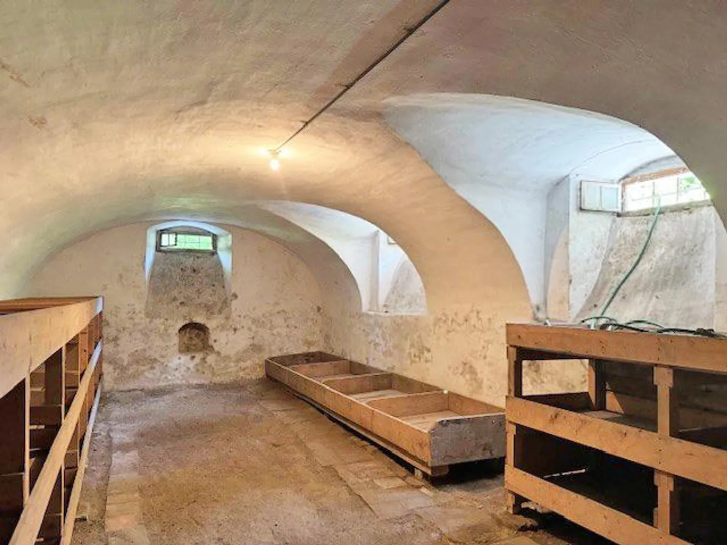 Grundstück mit altem Bauernhaus und viel Potential - Foto 11 von 11
