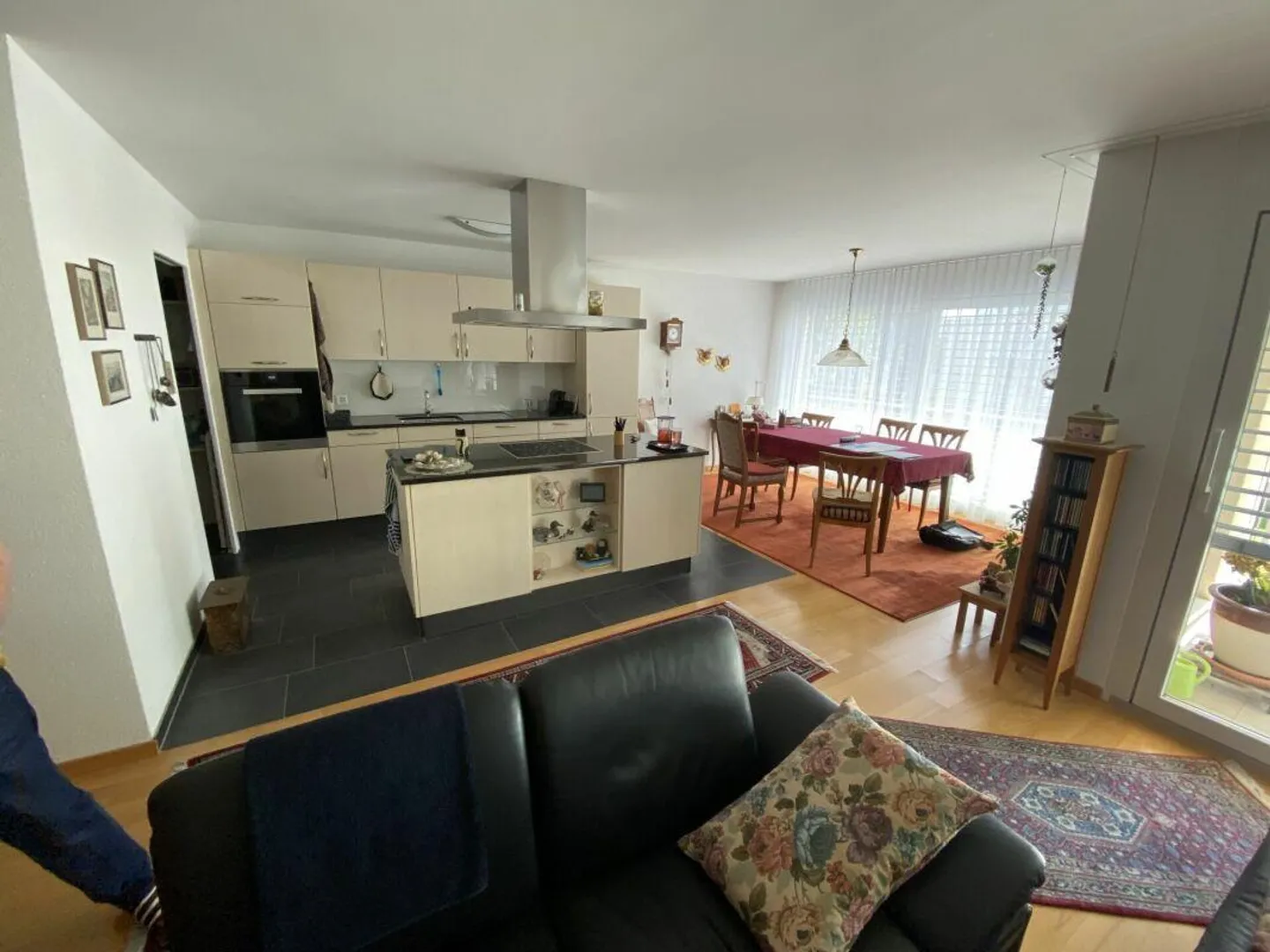 Bella condominio in vendita - Foto 1 di 8