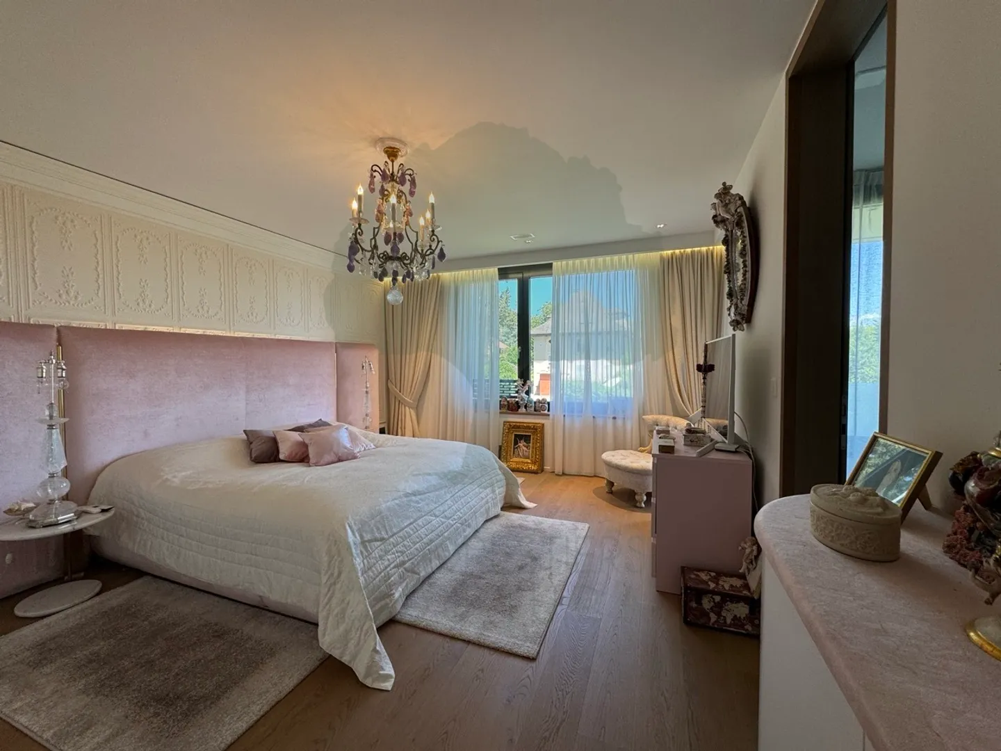 Superb 5.5-room apartment of 170 m² with a 62 m² terrace - Photo 25 of 37