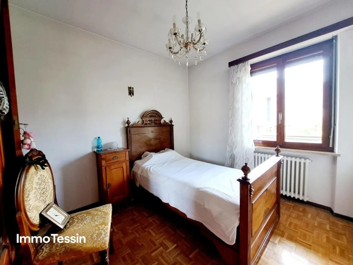 Villa spaziosa e affascinante, un'oasi di calma nel cuore di Giubiasco... - Foto 13 di 13