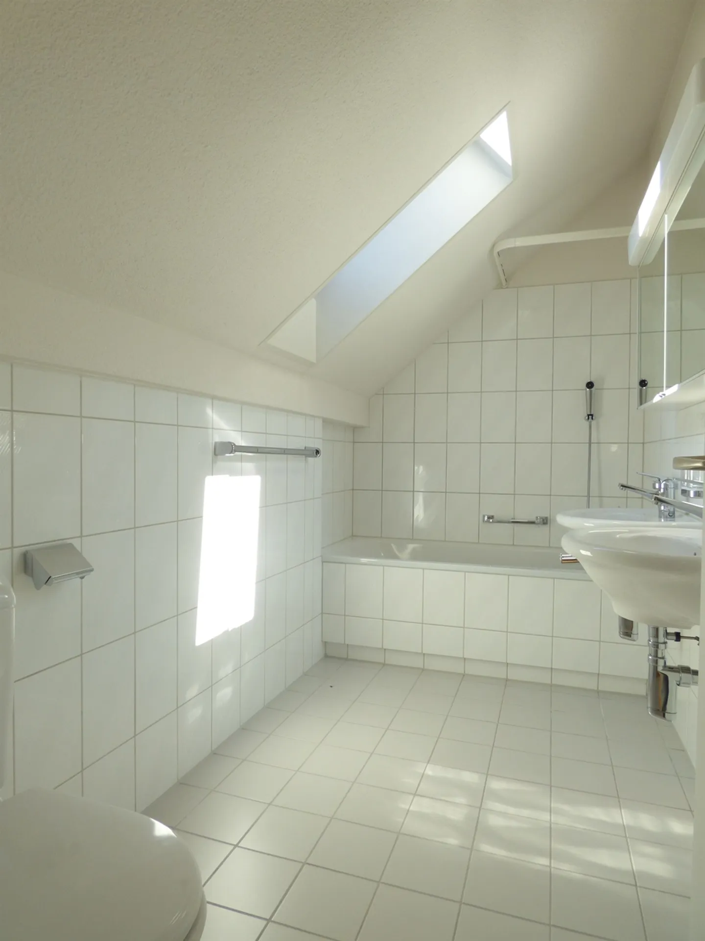 Moderne Dachmaisonette in Ruhiger Lage - Foto 6 von 7
