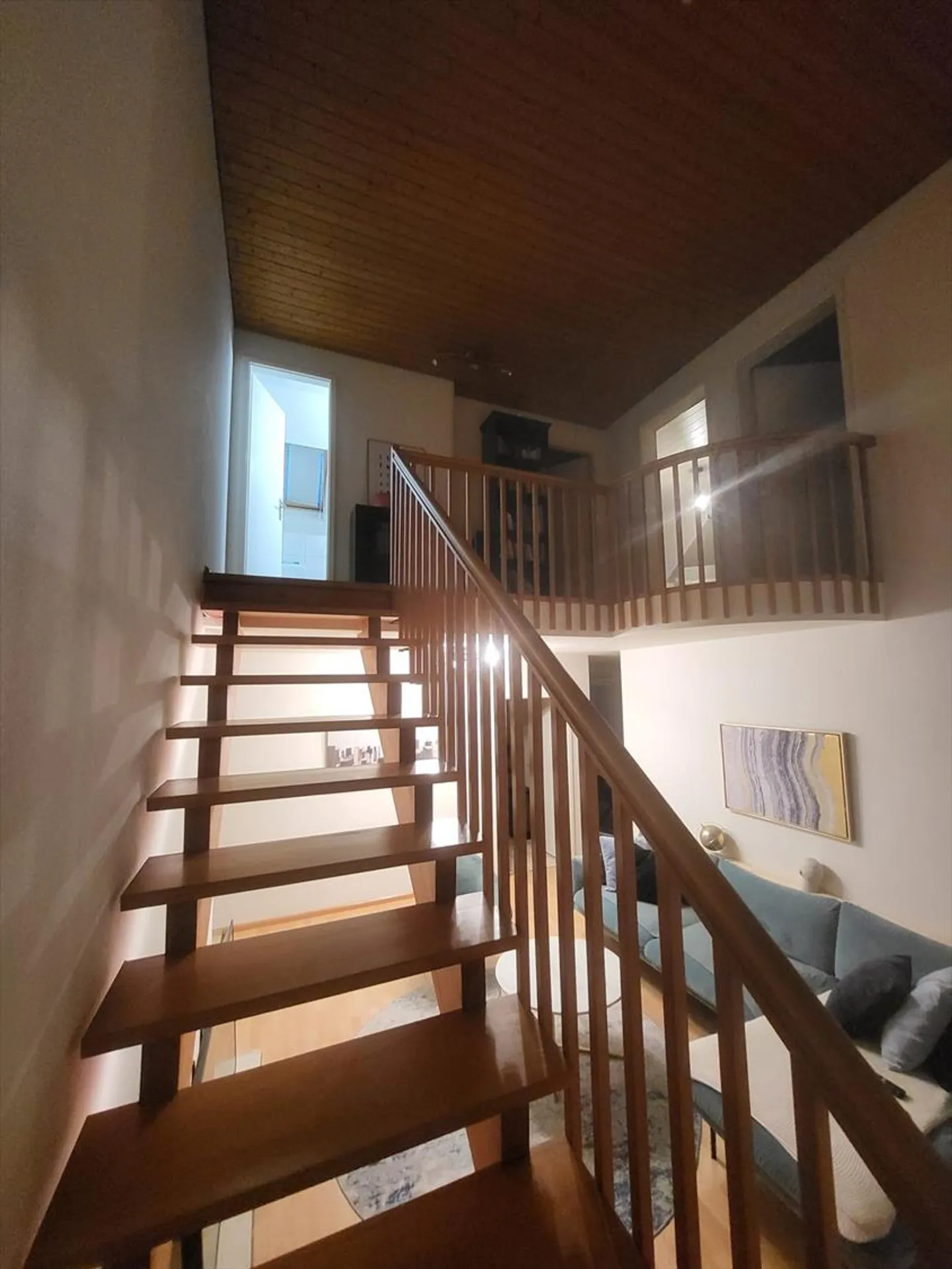 4.5-Room Maisonette Apartment with Suite & much more.. in a central location in Birsfelden - Birsköpfli & Hardwald.. Recreation area - Photo 2 of 8