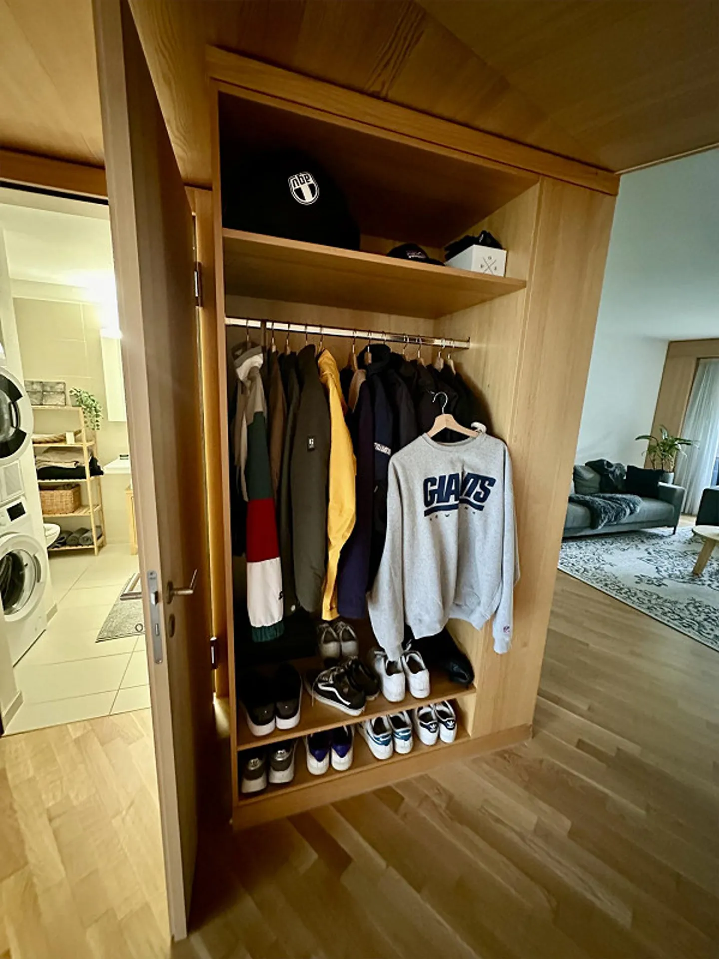 Grosse 2.5 Zimmer Wohnung - Foto 3 von 8