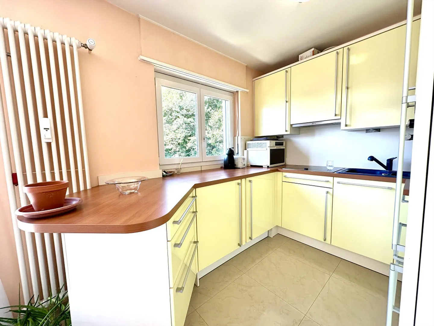 Elegant Attic of 3.5 Rooms with Lake Lugano View - Photo 6 of 11