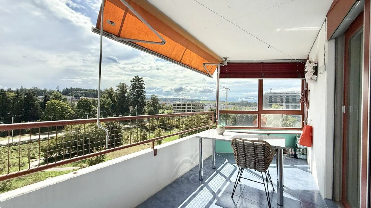 Spacious 4.5-room apartment in the popular Holenacker district - Photo 9 of 10