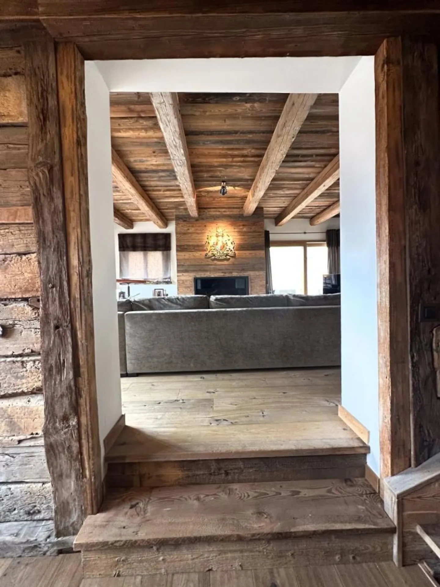 5.5-room chalet in Vens (Sembrancher) - Photo 2 of 13